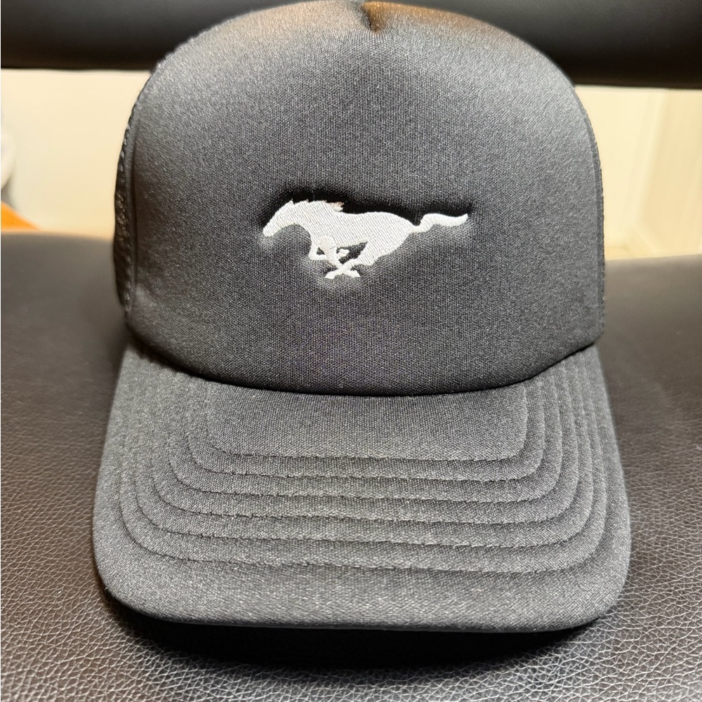 Ford Mustang Black Hat New